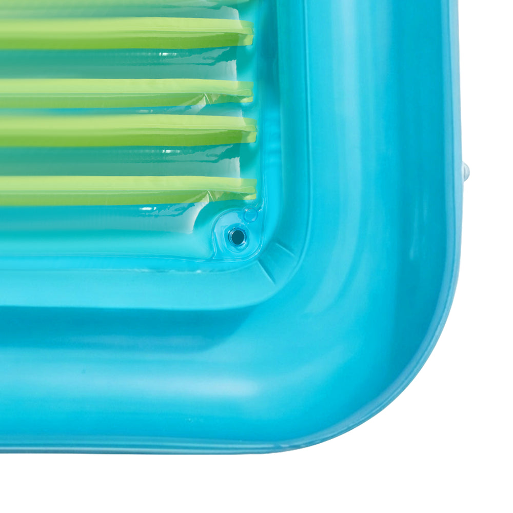 Built-in Drain Valve