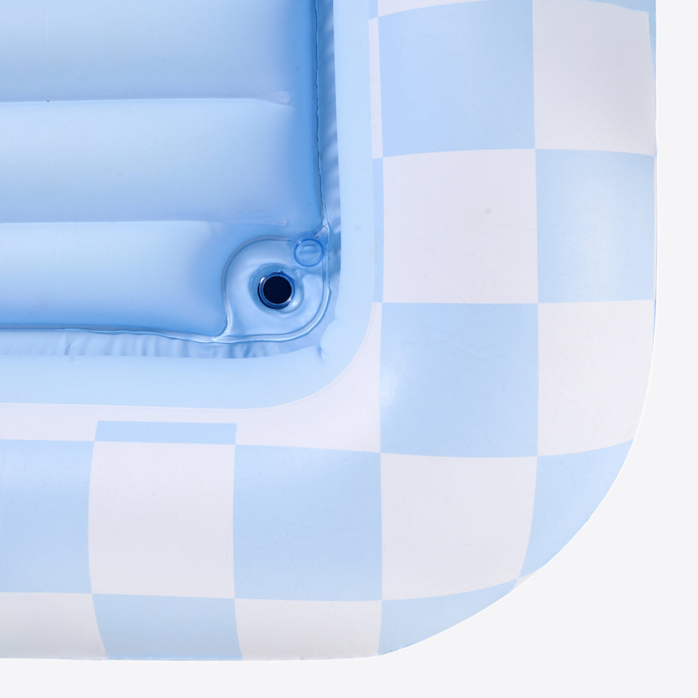 Built-in Drain Valve