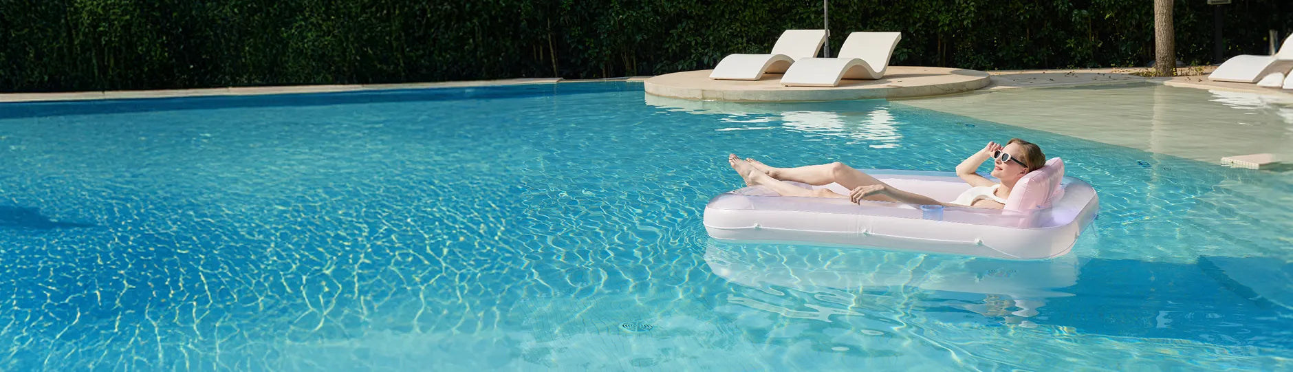 2025 Inflatable Tanning Pool | New Colors & Features | Sloosh – SLOOSH